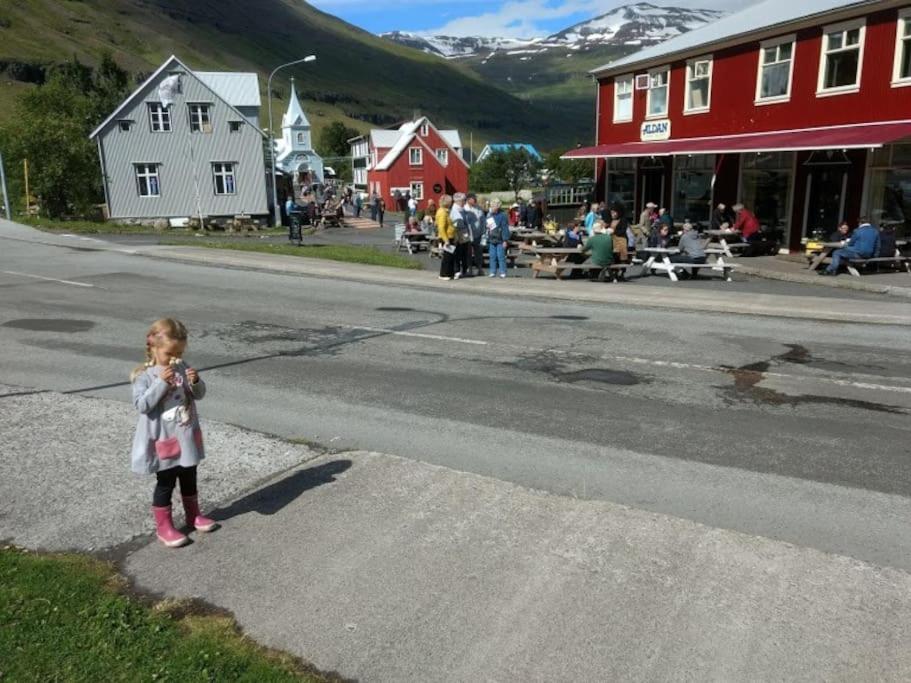 Nylenda Apartment Seythisfjorthur Exterior photo